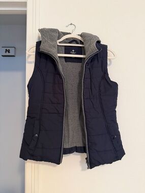 Colin’s Women's Navy Puffer Vest with Gray Hooded Liner